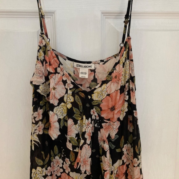 Billabong Floral Mini Dress Pink & Black Ruffle Detail Small - Picture 3 of 9